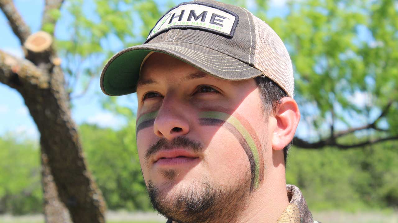 How to Apply Camo Face Paint for Hunting