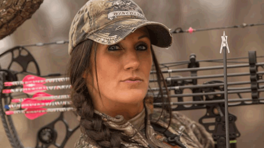 Deadliest Bowhunting Women on Outdoor TV | Bowhunting.com