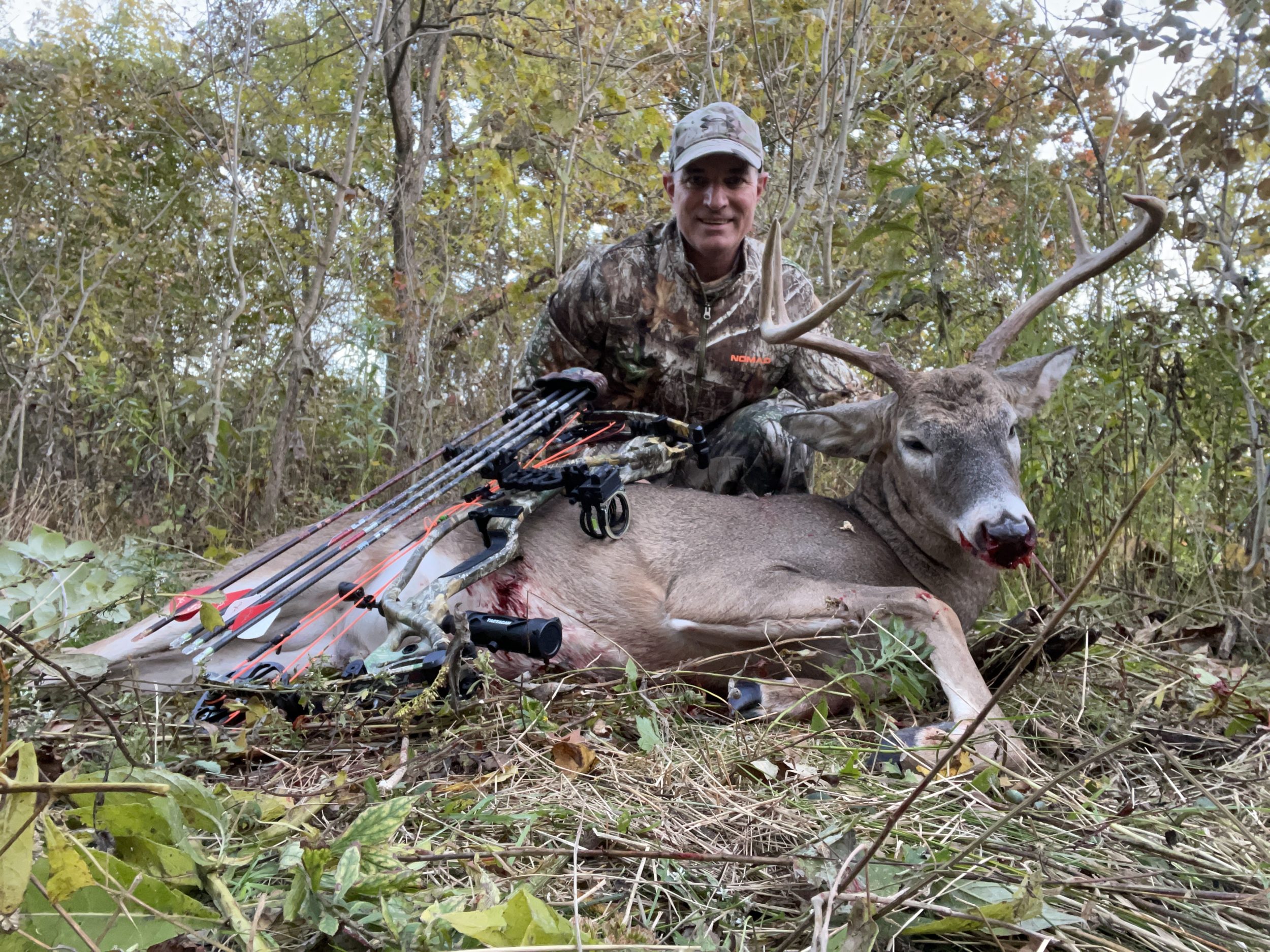 Whitetail Deer in Pittsburgh, PA by Barry Winseck | Bowhunting.com