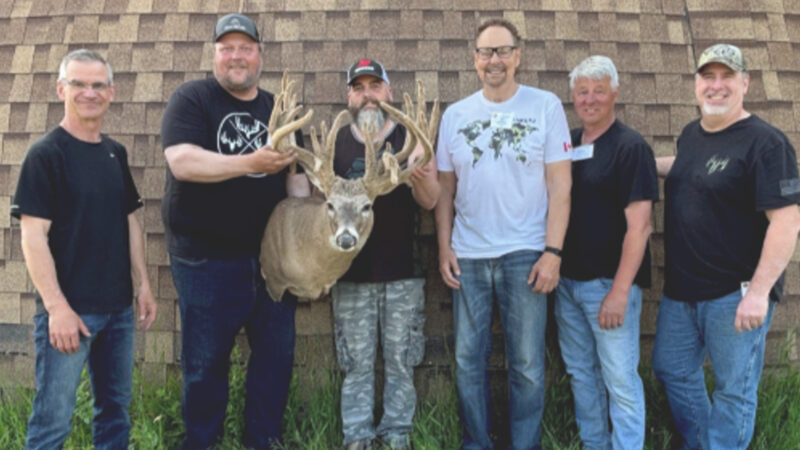 P&y World Record Whitetail Velvet Bucks